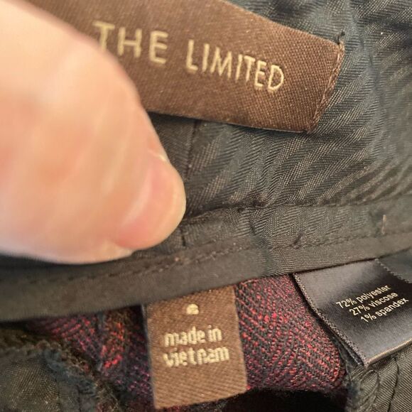 The Limited Burgundy & black tweed trousers runs big for size,great pockets - Picture 7 of 9